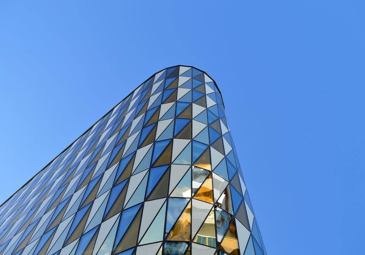 bet365首页-亚马尔阿劳霍建功 巴萨2-1阿尔瓦塞特进国王杯4强