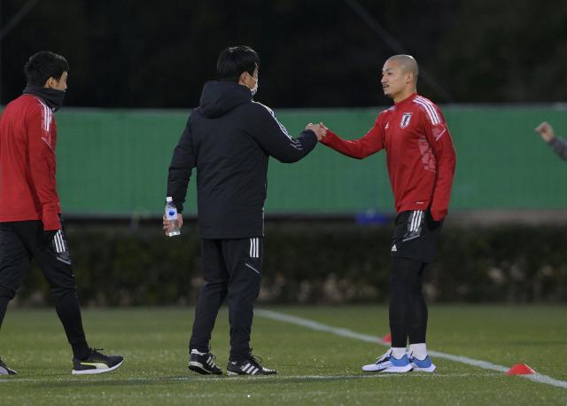 bet365首页-日本众将：中国队还要踢5后卫？定位球是破密集法宝